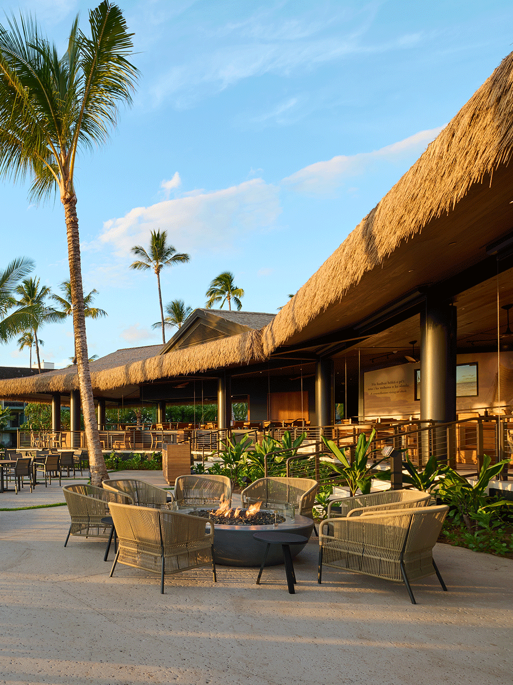 The lounge area by the fire at Kaanapali Beach Hotel Hawaii