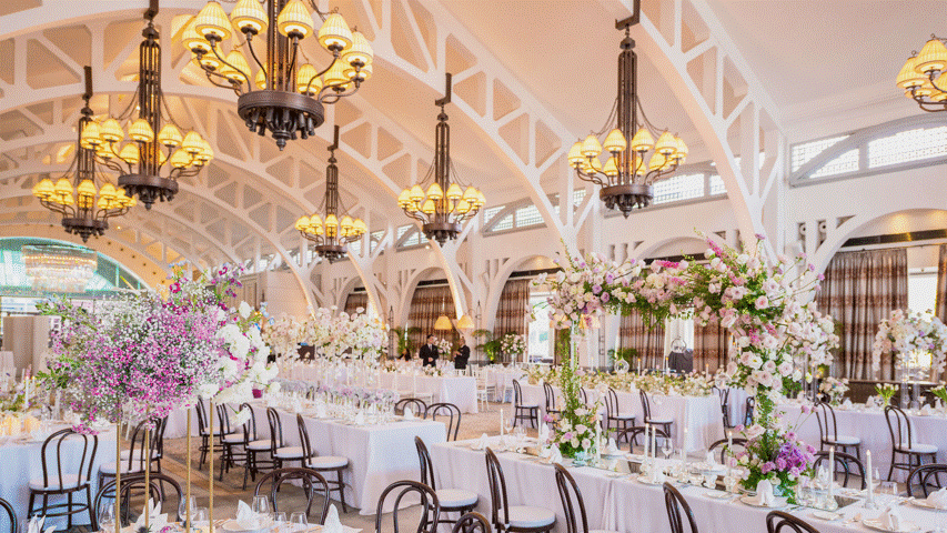 Image sequence of banquet halls and wedding arrangements used by The Fullerton Bay Singapore