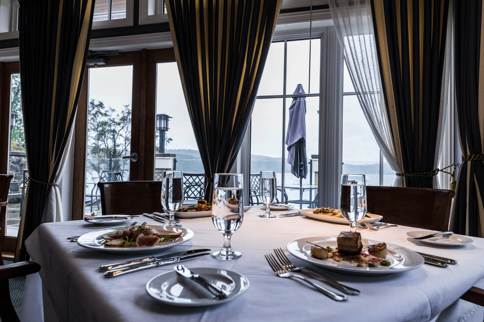 Aurora Restaurant