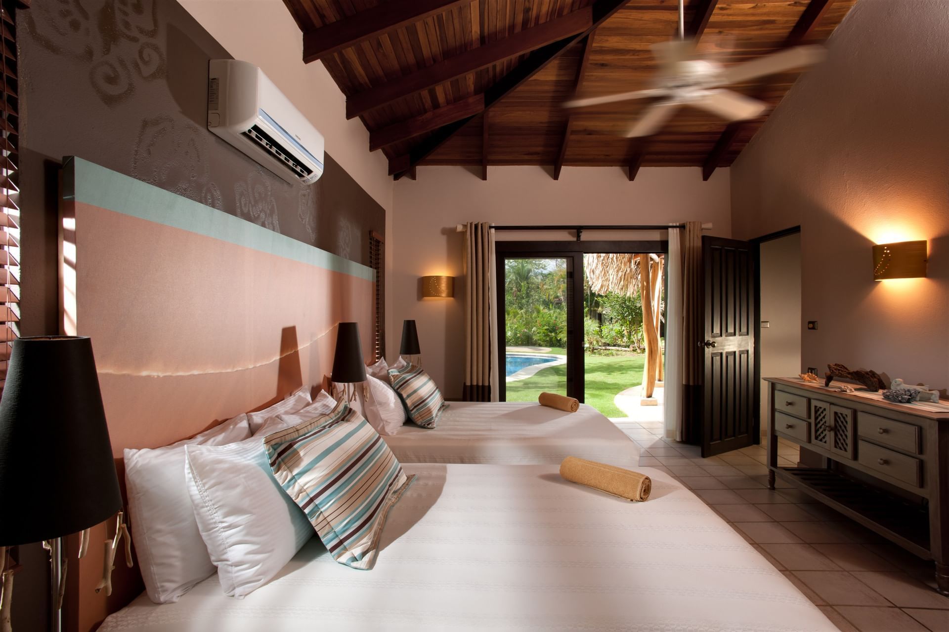 Bedroom in Private Villa 3 Bedrooms & Pool at Cala Luna Hotel