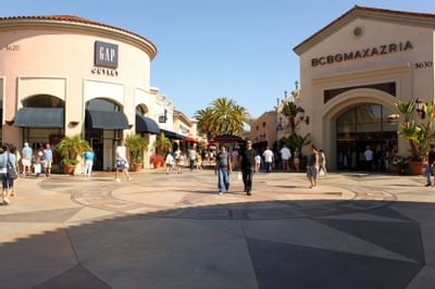 Carlsbad Premium Outlets | Things to Do In Carlsbad | Carlsbad by the Sea Hotel