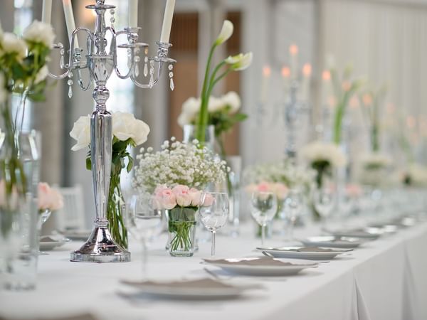 Close-up of wedding table arrangement at Warwick Melrose