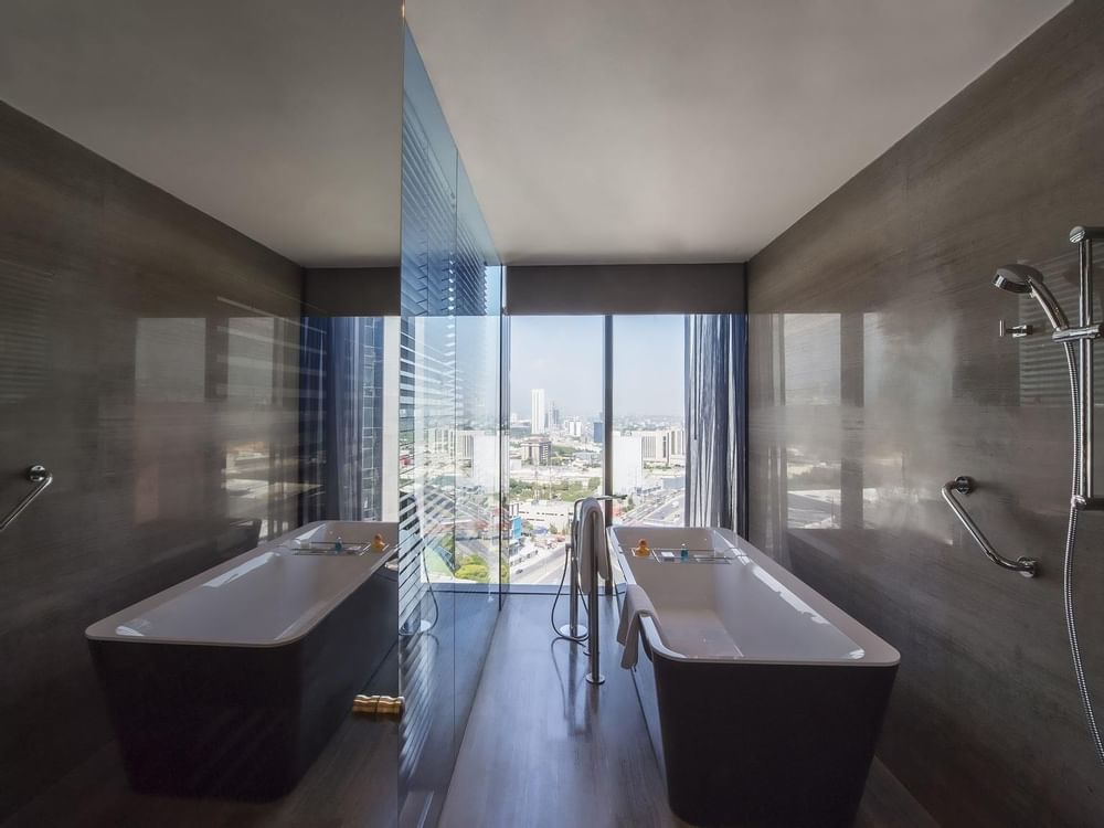 Master Suite's bathtub at Live Aqua Urban Resort Monterrey