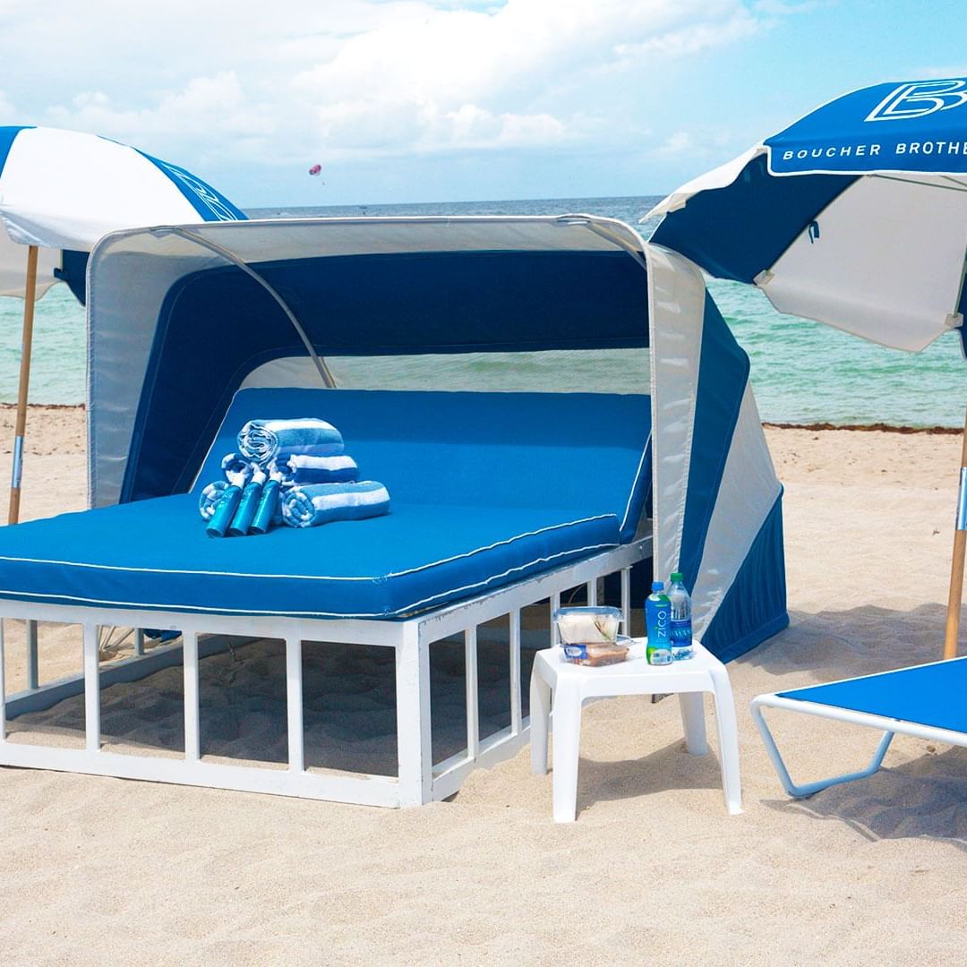 Beach cabana arranged in the beach at Ocean Reef Suites