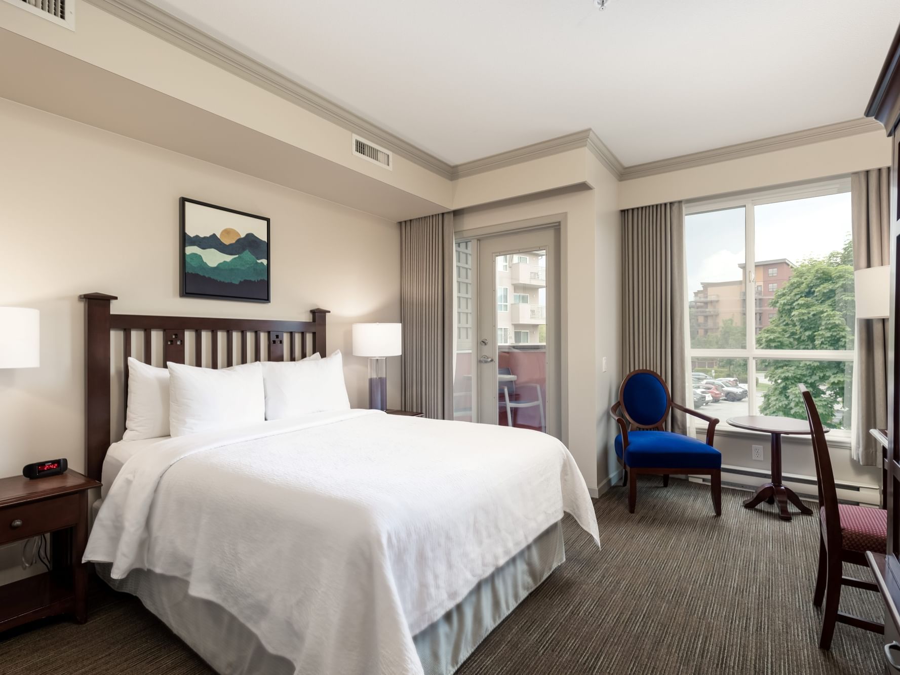 Comfortable bed in Accessible Room at Manteo Resort Waterfront