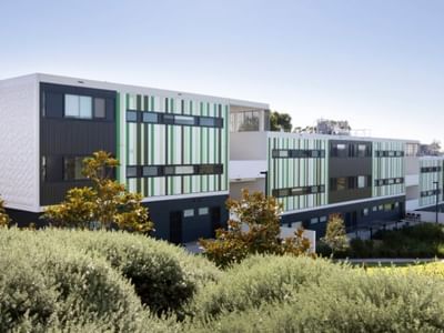 WSU Campbelltown Village - Exterior