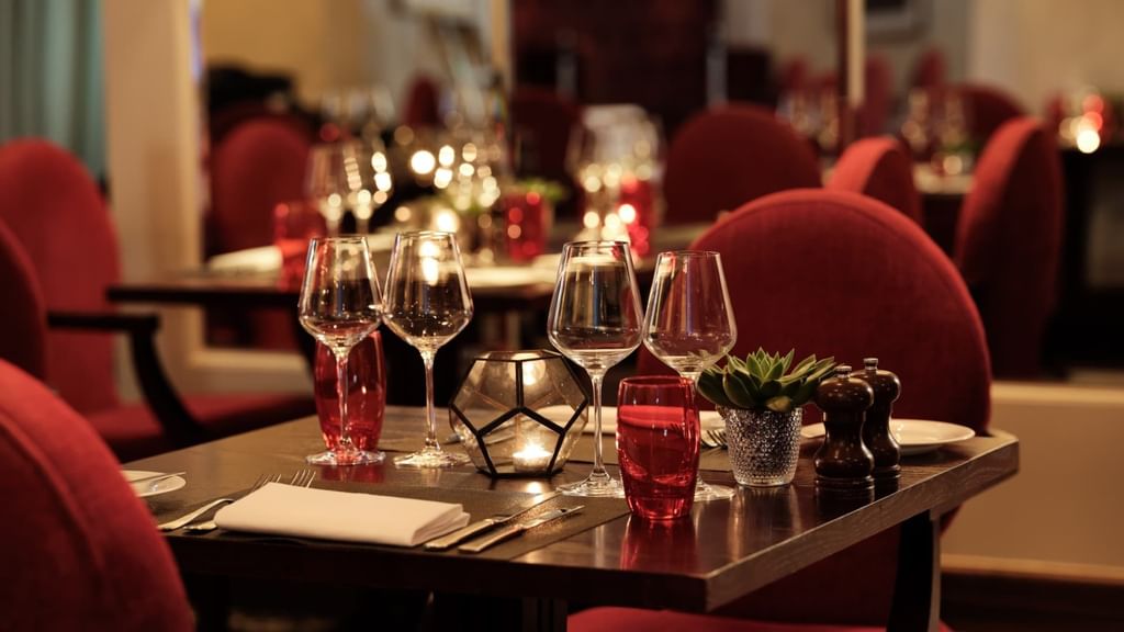 Dining table in One Twenty-One Two restaurant at Guoman Hotels