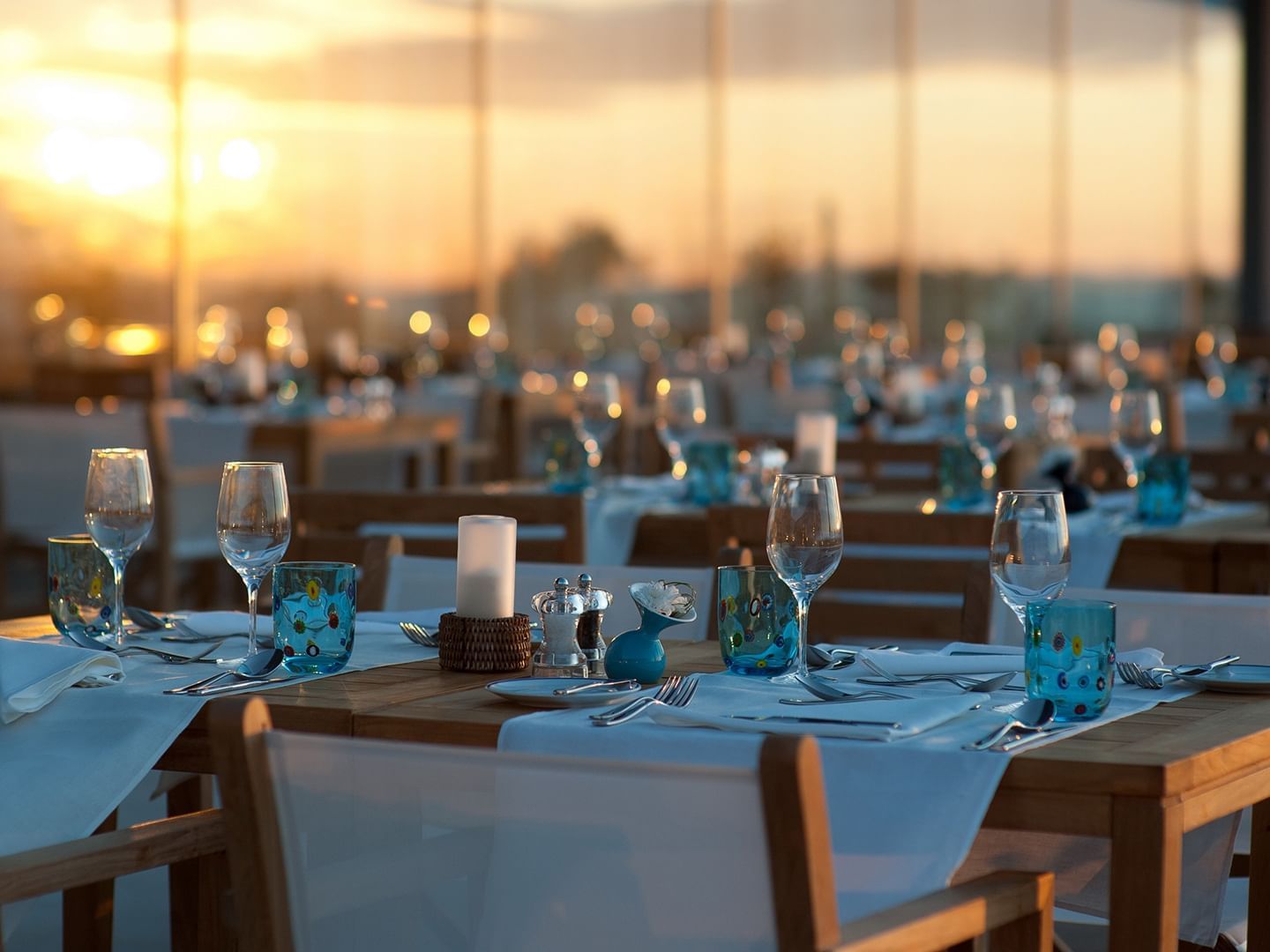 Dining tables in Hotel Restaurant Jadran, Falkensteiner Hotels