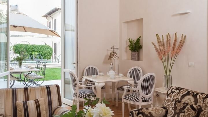 Villa in Toscana con piscina (Viareggio) - Dettagli della camera di Luxury Villa Manin Viareggio UNA Esperienze
