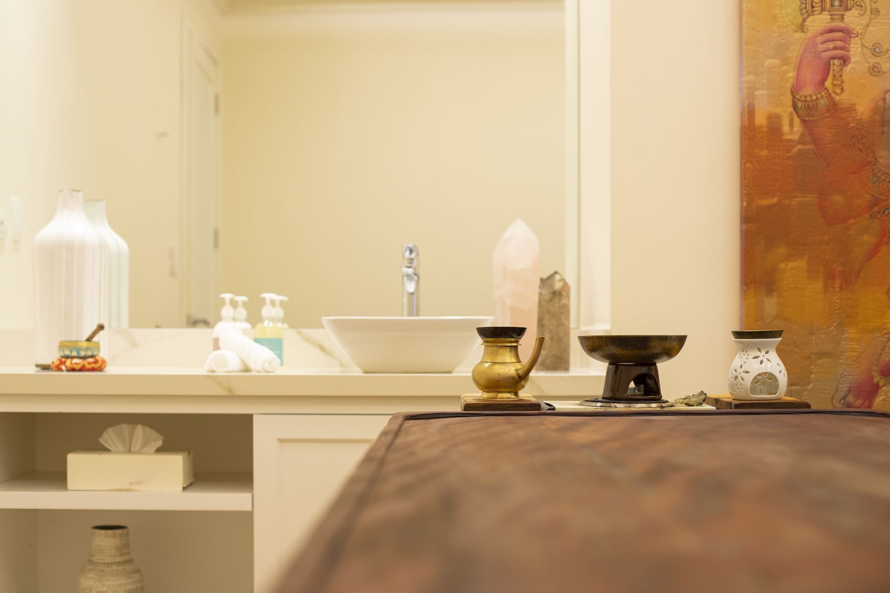 Spa room with a table and vanity at Retreat Costa Rica