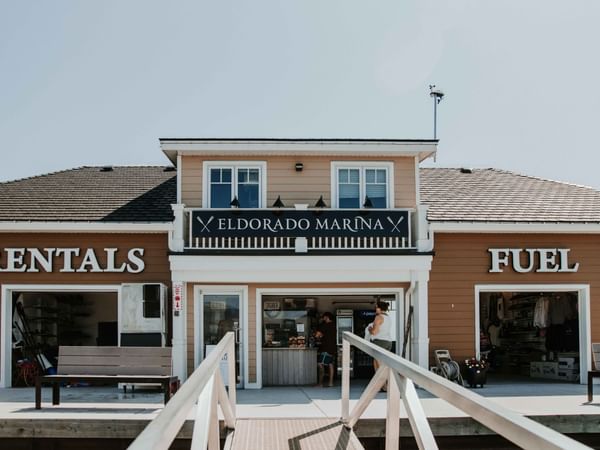 Exterior view of a shop near Manteo Resort Waterfront