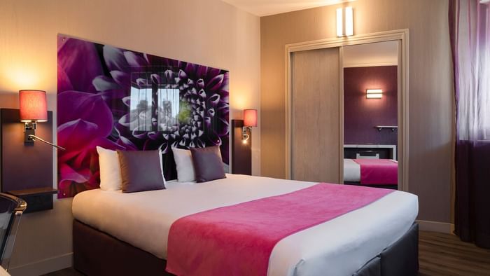 Interior of the Superior Room at Hotel le Saint-Martial