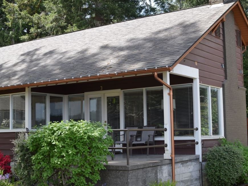 Exterior of One-Bedroom Cottage at Alderbrook Resort & Spa