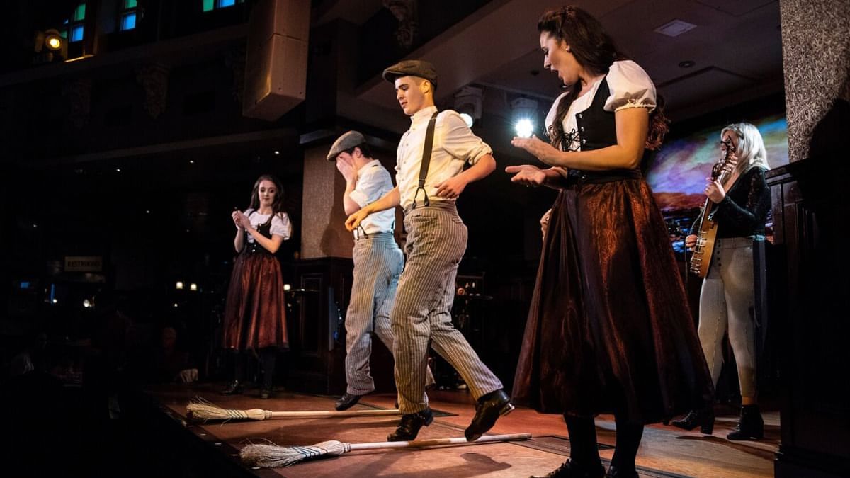 Ragland Road at Disney Springs