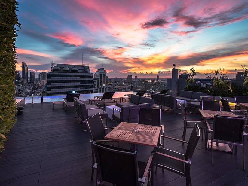 AkaAza Bar | Sky Bar | Amara Bangkok