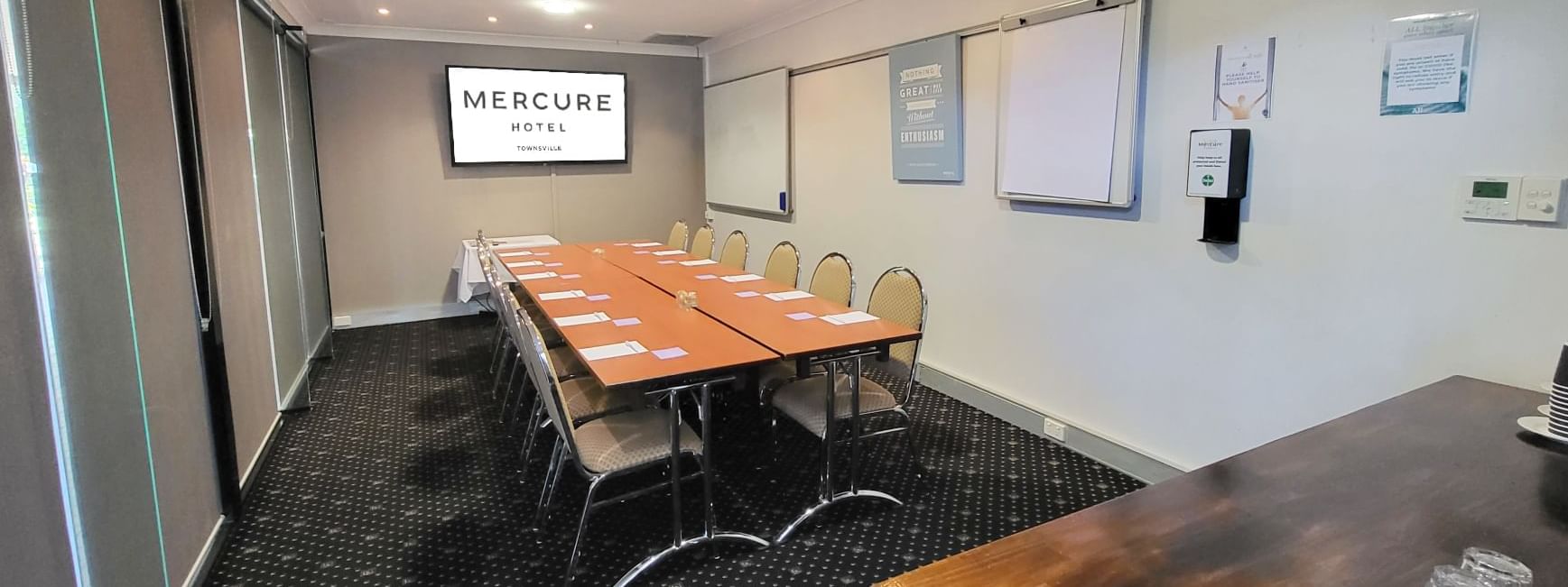 Mercure Townsville Boardroom