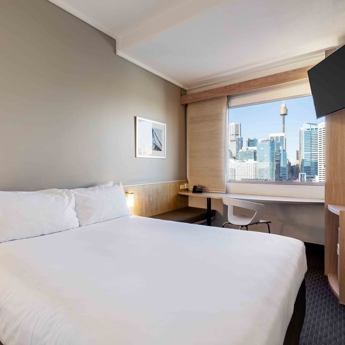 Superior Room, 1 Queen Bed, Darling Harbour View