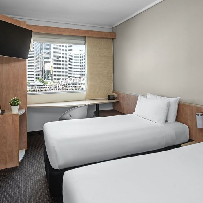 Superior Room, 2 Single Beds, Darling Harbour View