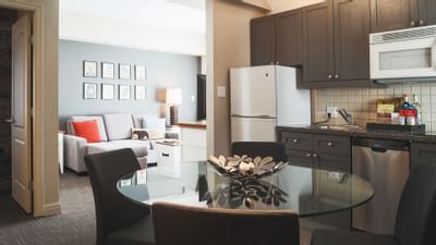 Living area of One Bedroom Suite at Summit Lodge