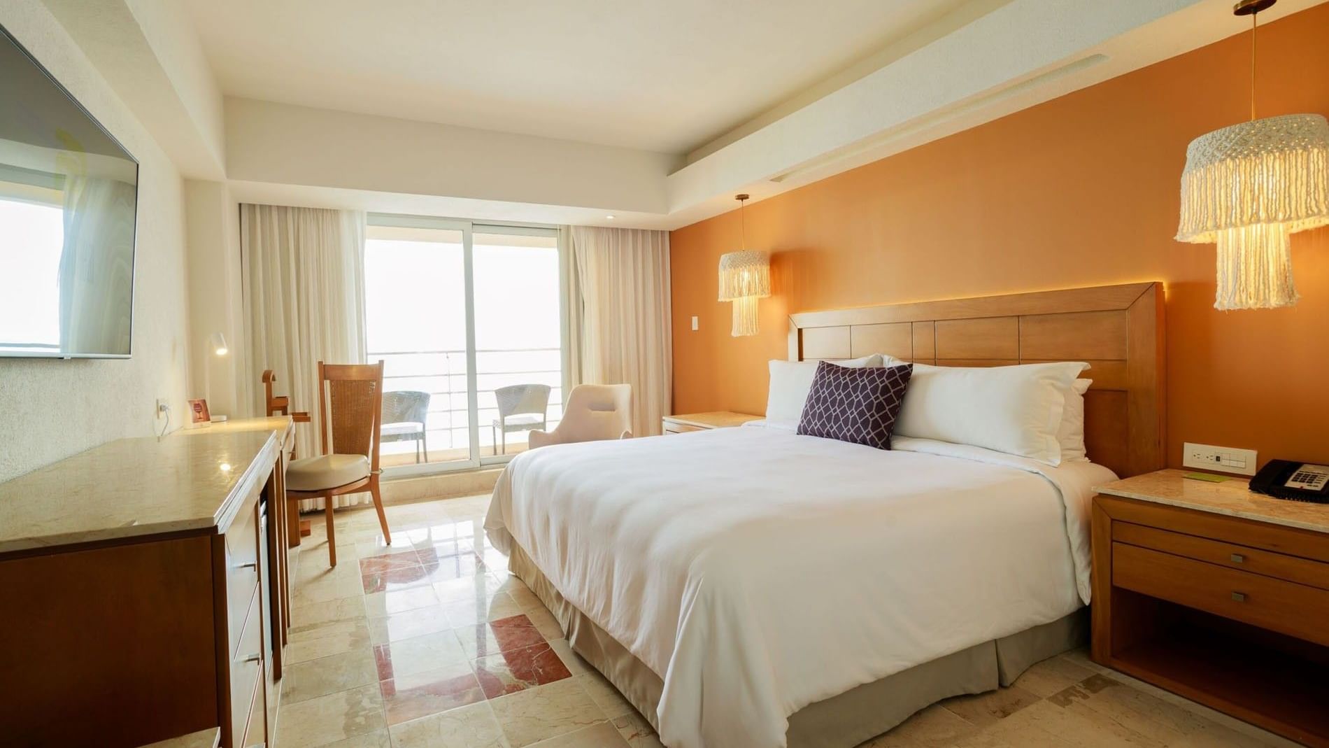 King Camino Real Club at Camino Real Veracruz with a balcony, marble flooring, and elegant wooden furniture pieces