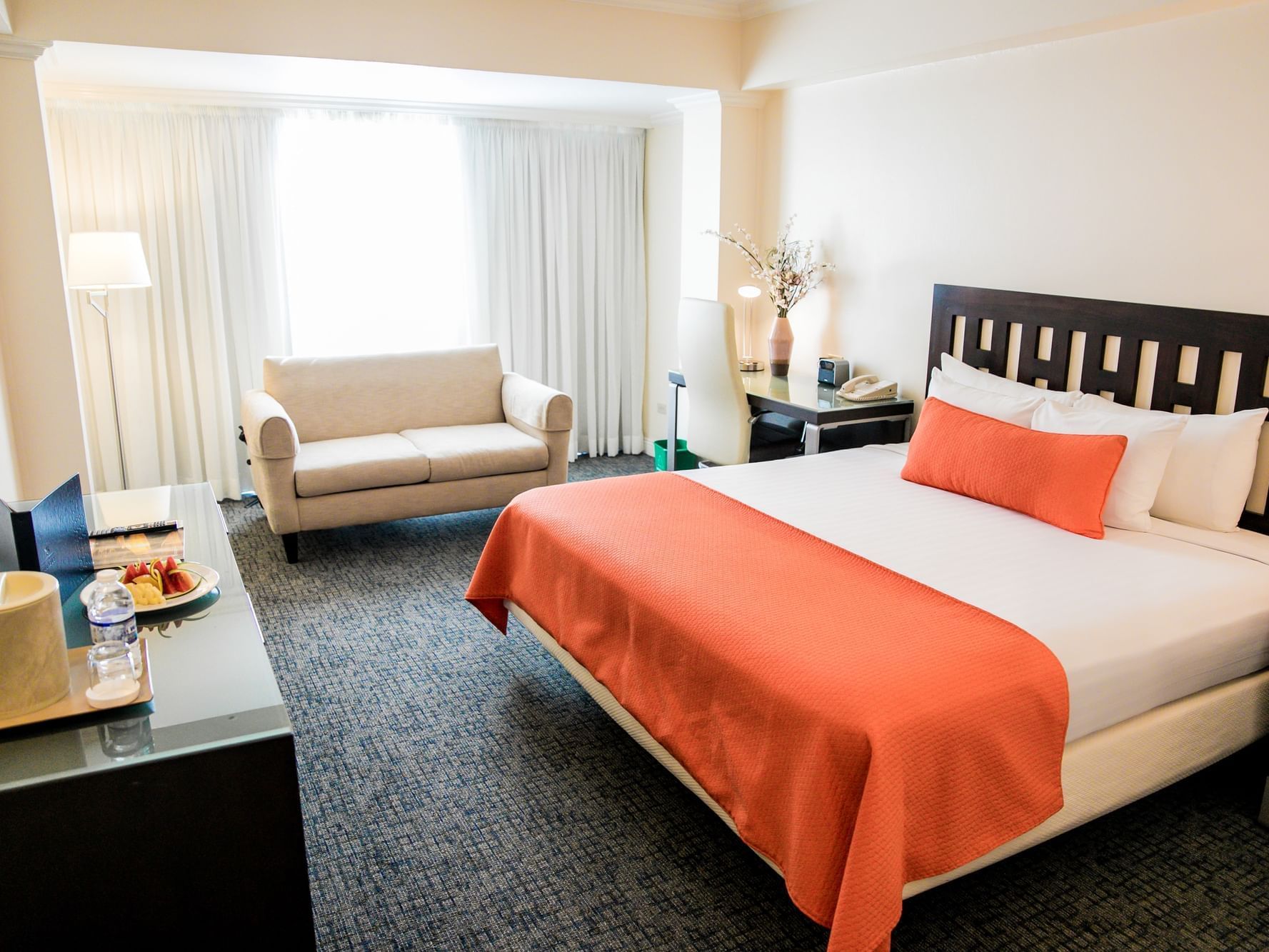 Deluxe Room with coral accent at Jamaica Pegasus Hotel