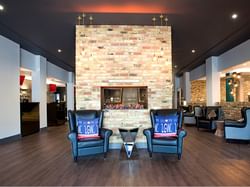 A lobby at the Sandman Signature London Gatwick Hotel 