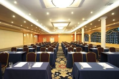 Classroom set-up in Pacific Ballroom at Honor’s Haven Retreat