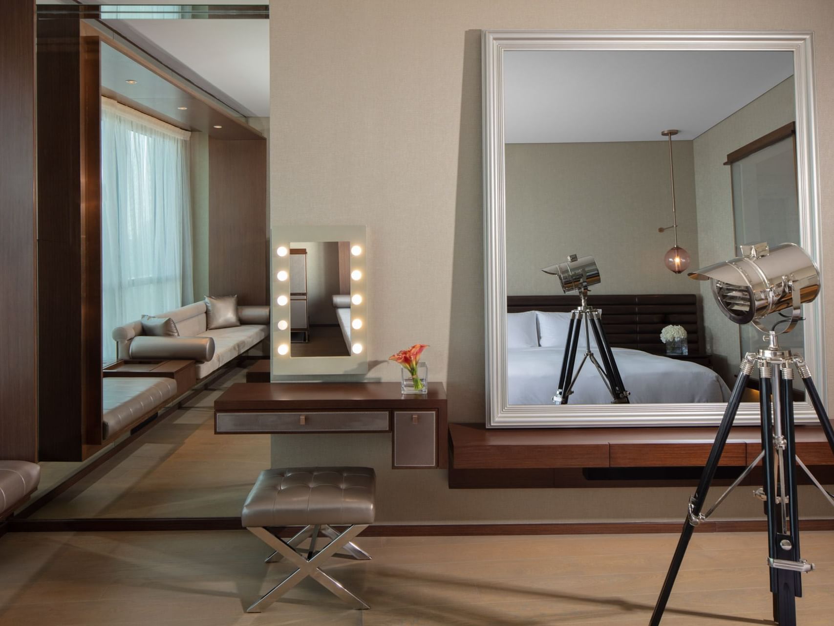 Scene Room with spotlight tripod in cozy living area at Paramount Hotel Dubai