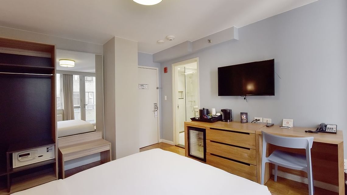 Queen Studio Hotel 3232