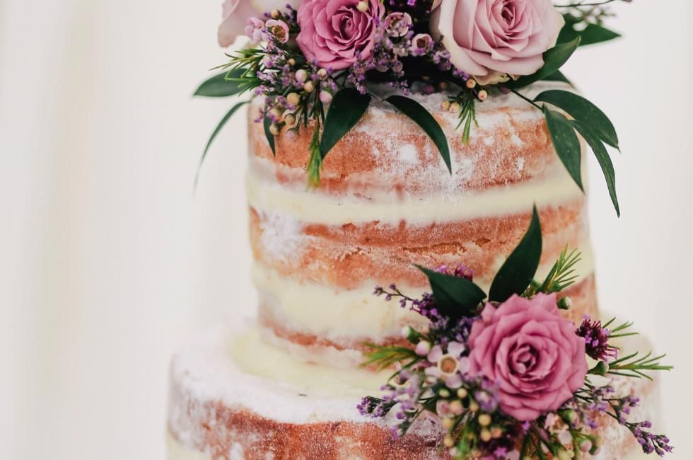 floral wedding cake toppers at villiers hotel in buckinghamshire