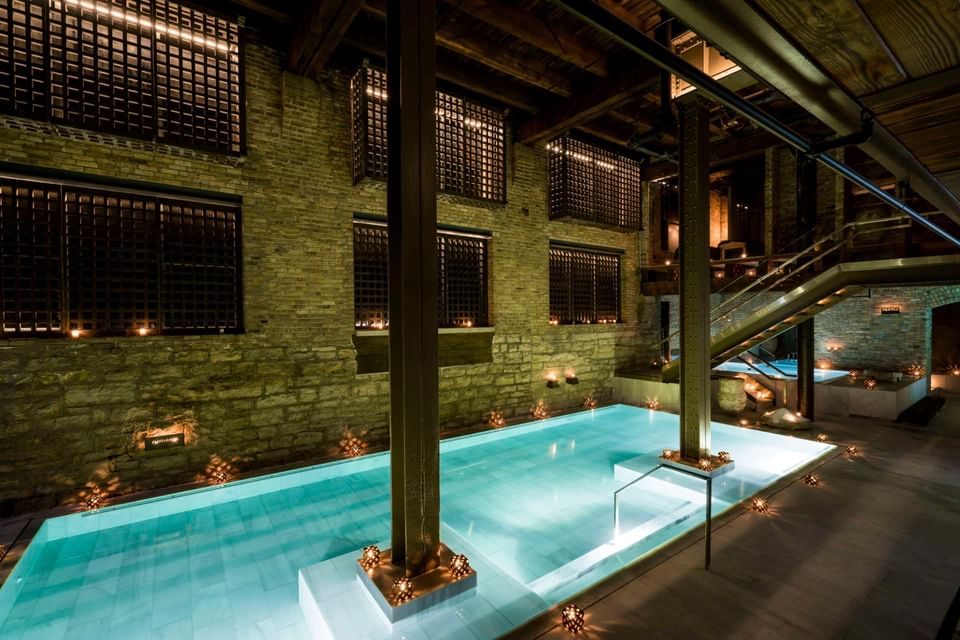 View of indoor pool of Godfrey Hotel Chicago