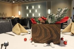 A holiday centerpiece spread at a prior Rosen Inn Lake Buena Vista Christmas Buffet.