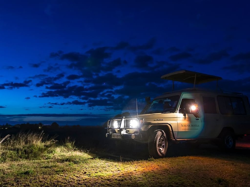 NIGHT GAME DRIVE | Offers at Sweetwaters Serena Camp