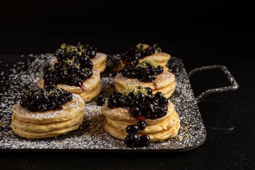 mini blueberry pancakes with sugar