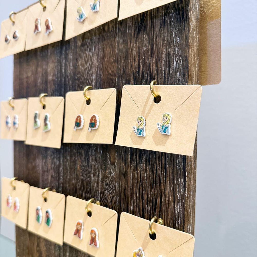 Earrings in Reflections Spa & Salon at Lake Buena Vista Resort Village & Spa