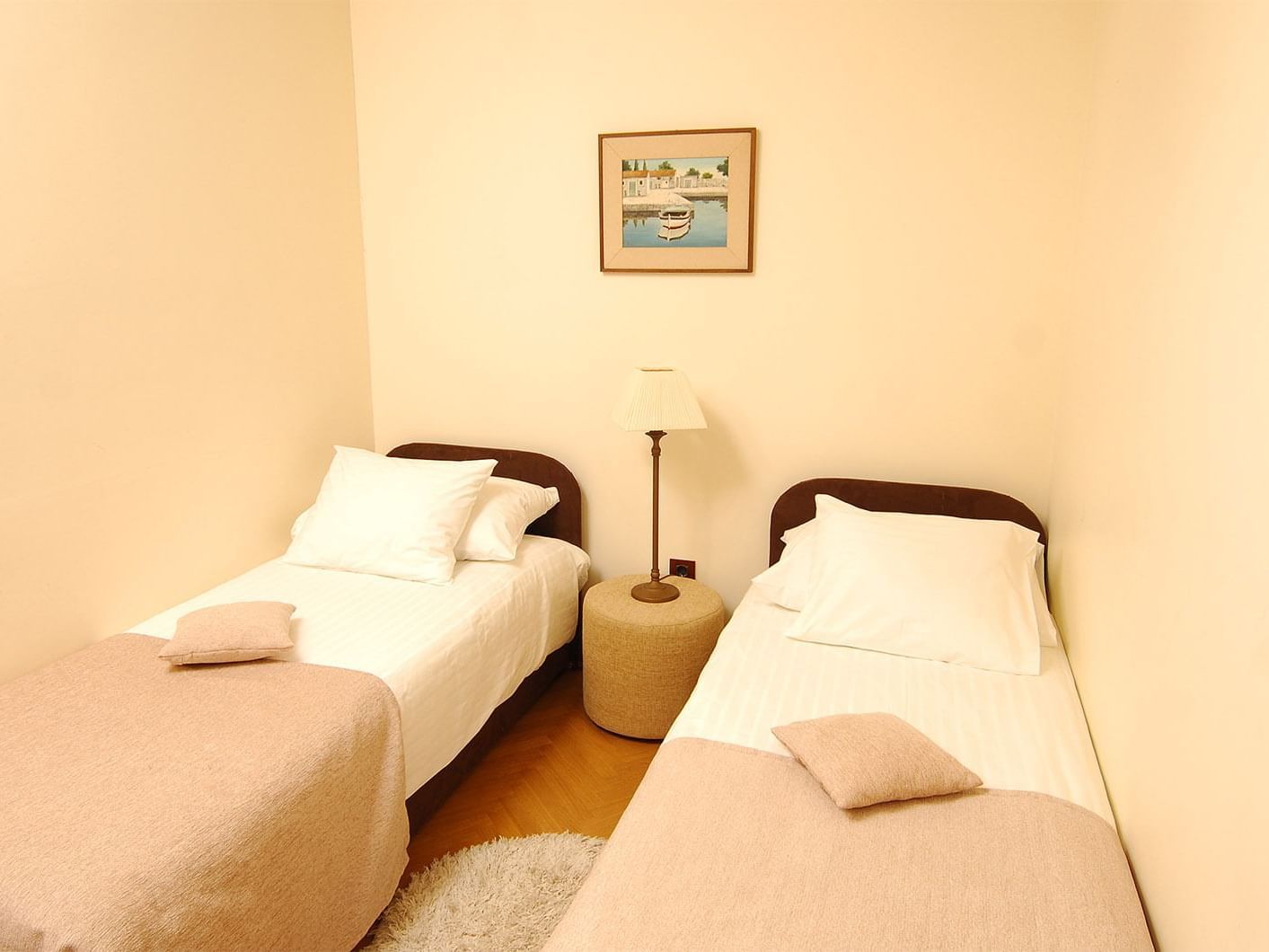 Two beds in Celenga Domino Deluxe House Apartment