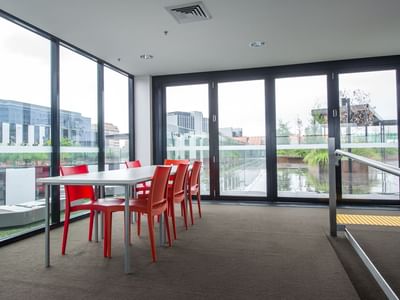 UniLodge @ ANU – Lena Karmel Lodge_Level 5 Common Room Kitchen