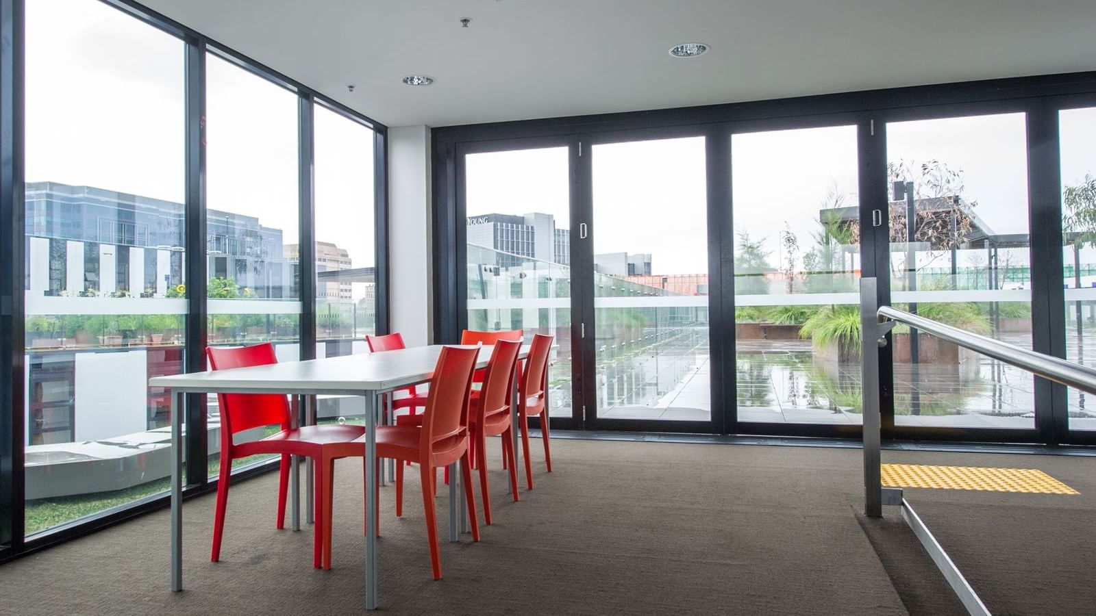UniLodge @ ANU – Lena Karmel Lodge_Level 5 Common Room Kitchen