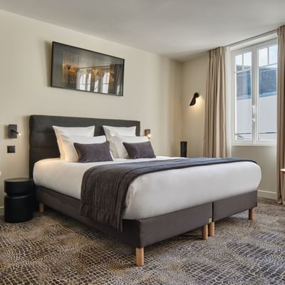 SUPERIOR ROOM 