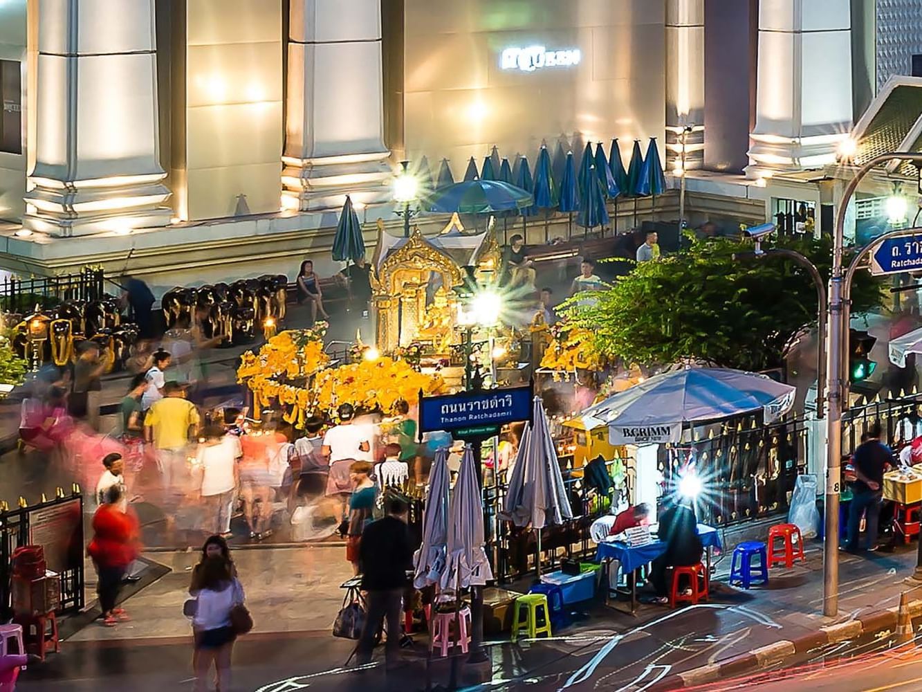 Erawan Shrine Bangkok | Chatrium Residence Riverside