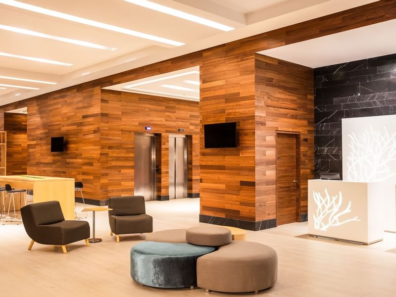 Interior of lobby & lounge area of FI Tuxtla Fashion Mall