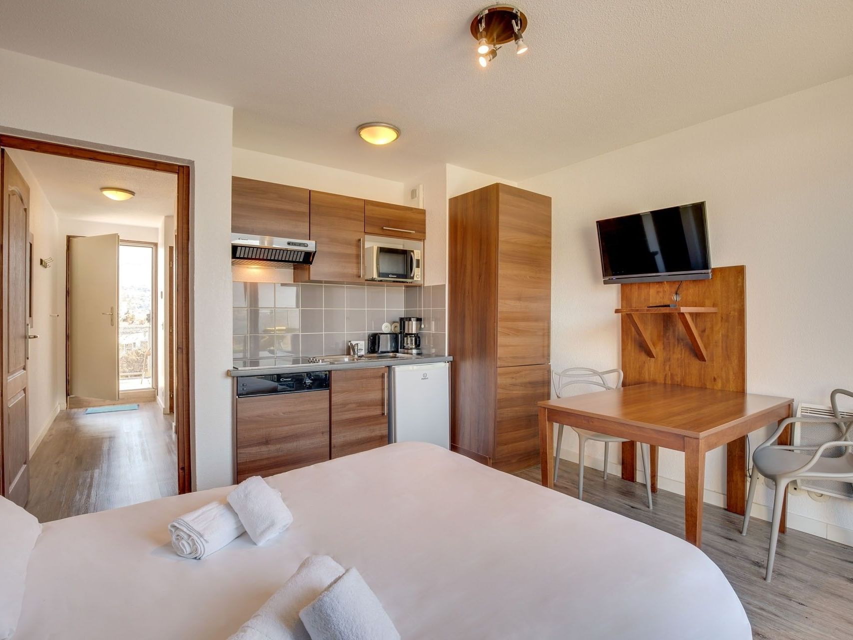 2 People Studio Lac at ResidHotel Aix-les-Bains Azuréa