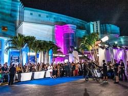 The crowd outside at the Fillmore Theater near Casa Boutique