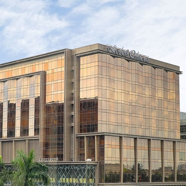 The exterior view of Hotel Okura Manila