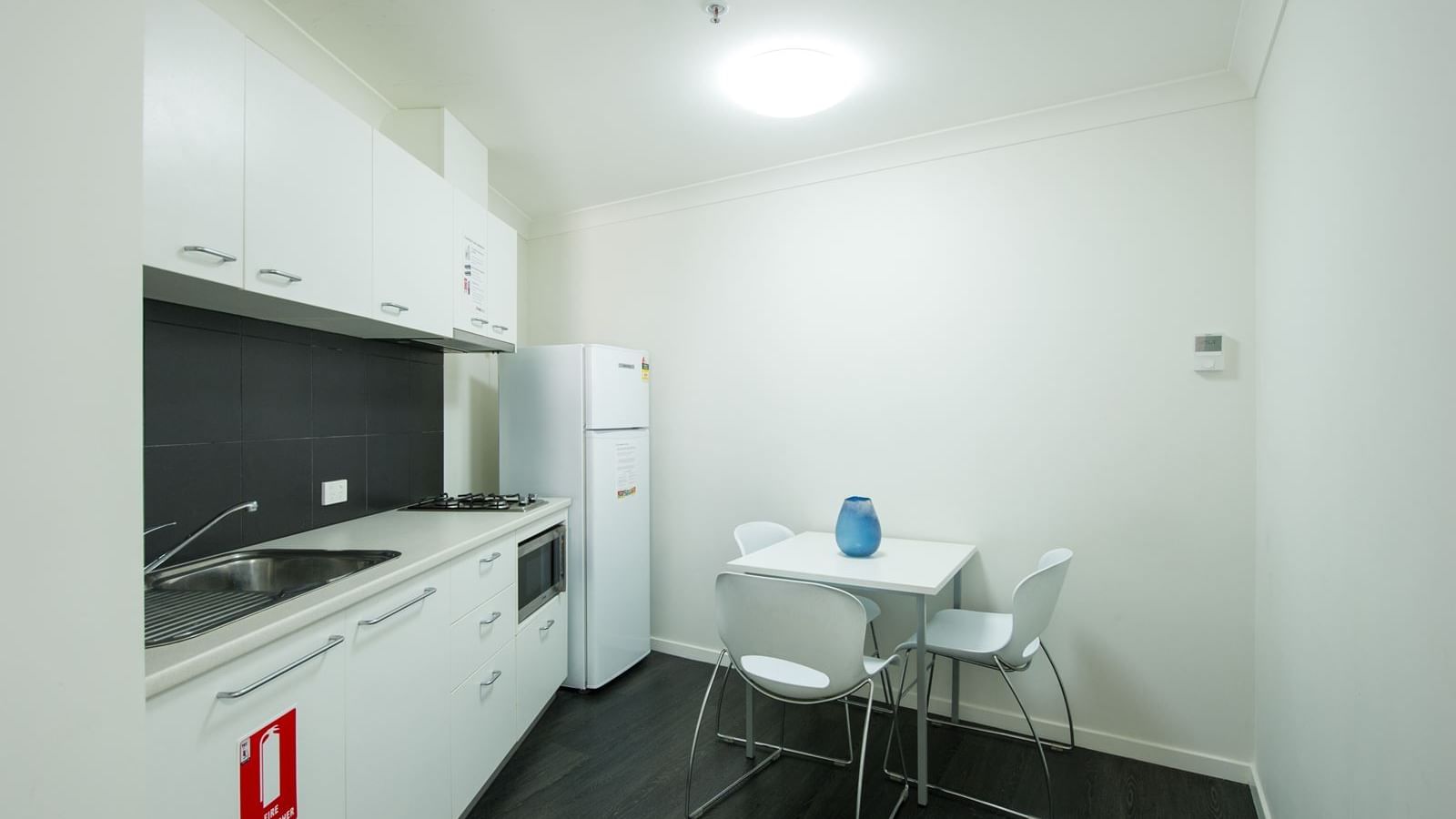 UniLodge @ ANU – Lena Karmel Lodge_Studio Double Kitchen