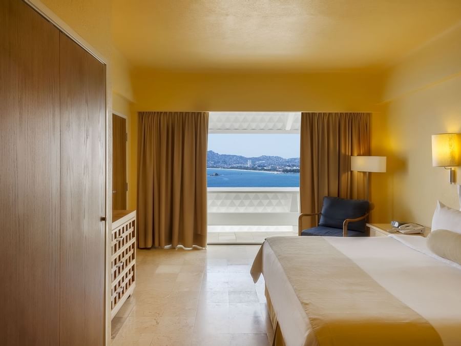 Villa master suite at Fiesta Americana Acapulco Villas
