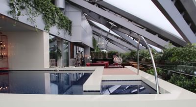 Terrace pool of Deluxe Lagoon Suite at Hotel Éclat Beijing