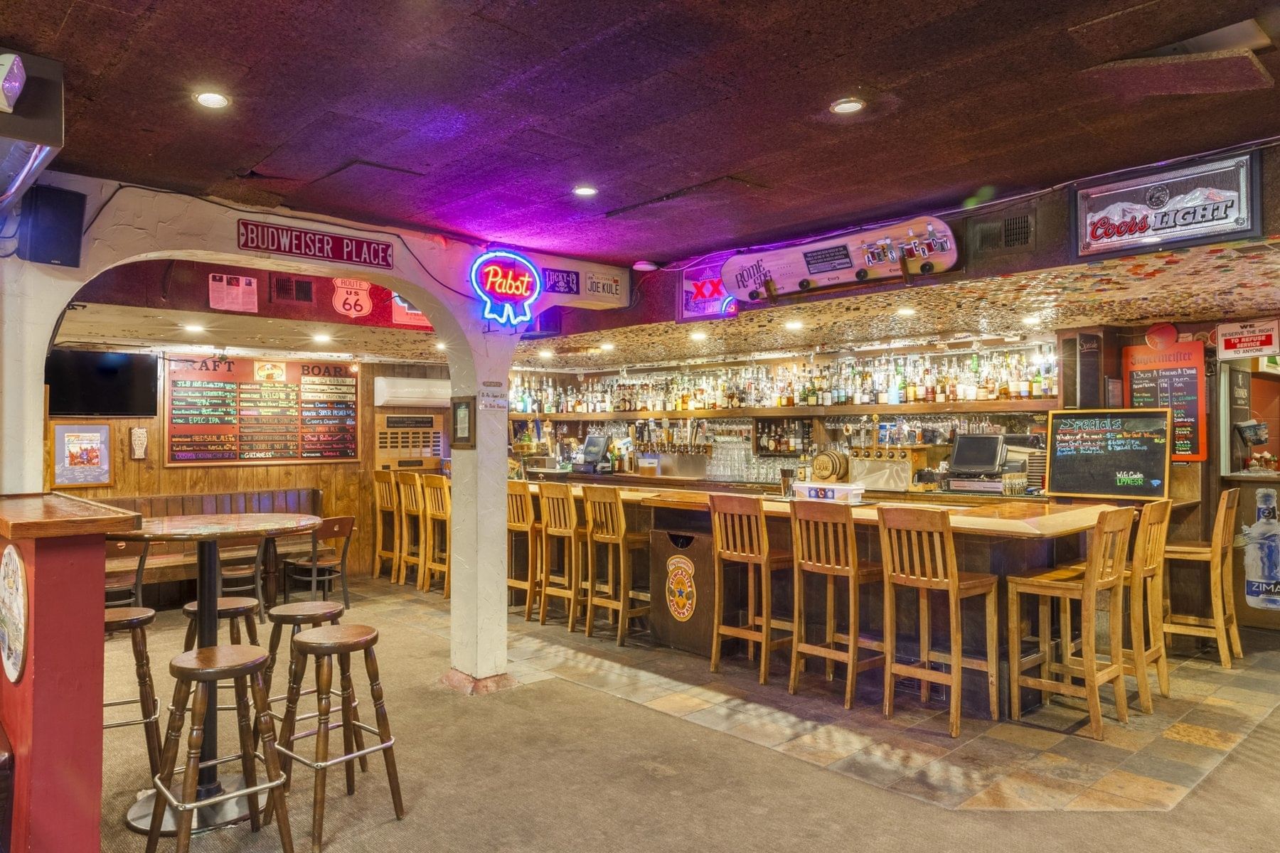 Dine & Drink - Mammoth Lakes Restaurants - Alpenhof Lodge