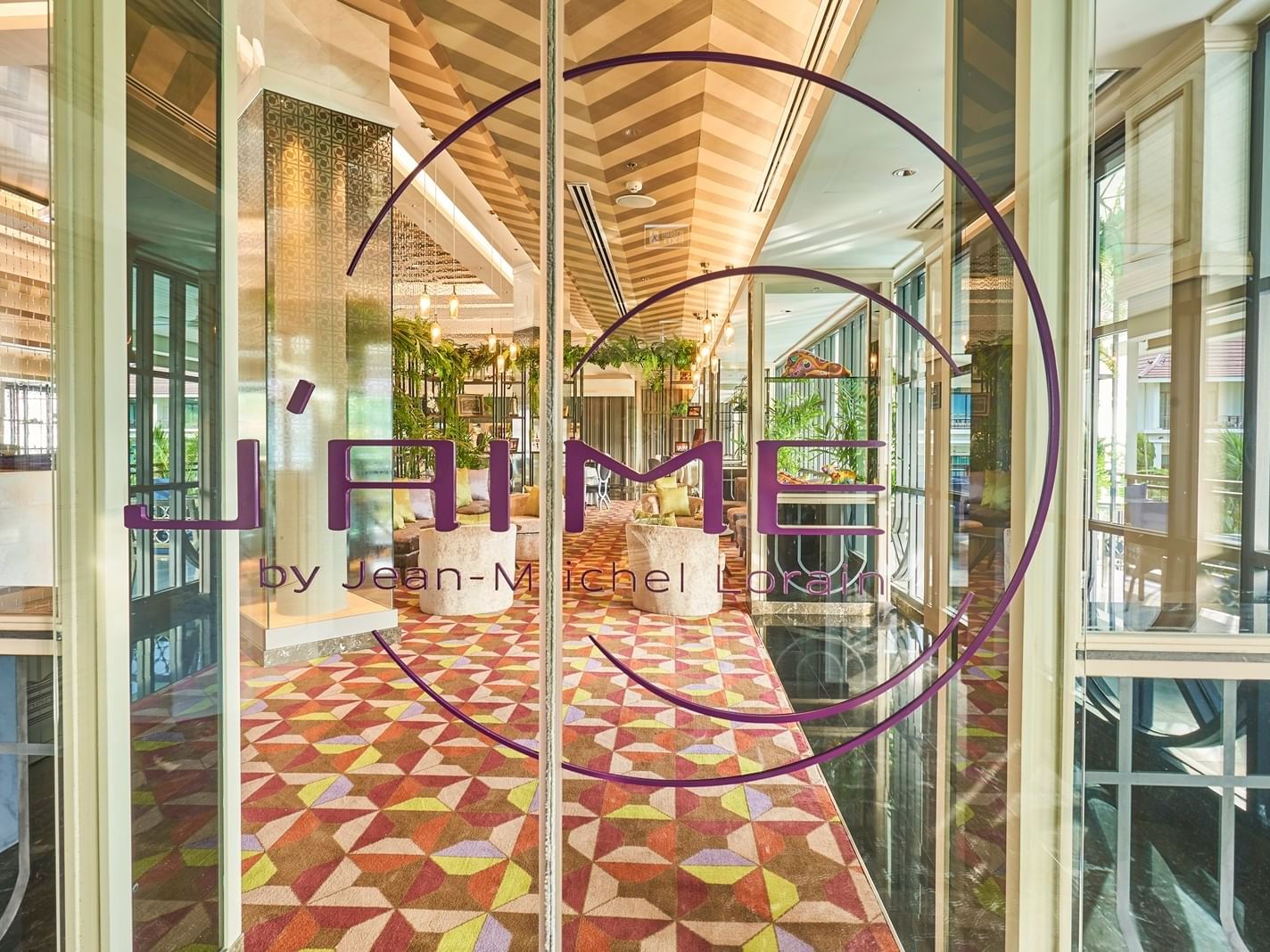 Entrance of J’aime by Jean-Michel Lorain at U Hotels & Resorts