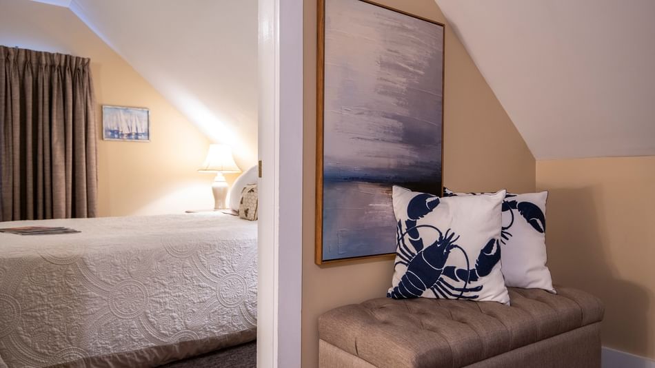 bar harbor manor queen suite apartment